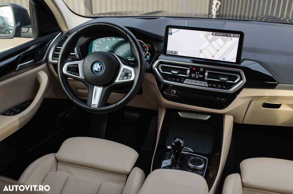 BMW X3 xDrive30e AT PHEV - 8