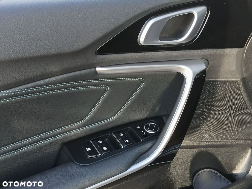 Kia XCeed 1.6 T-GDI Tribute DCT - 19