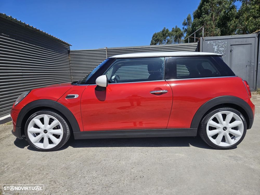 MINI 3 Portas One D - 13