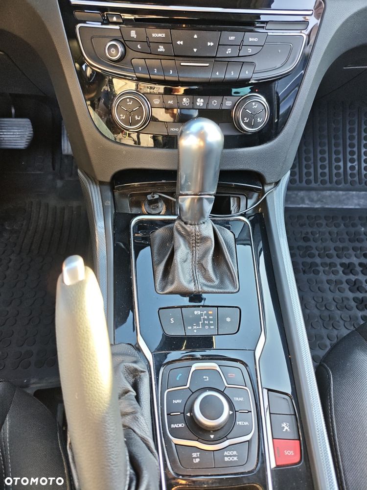 Peugeot 508 - 8