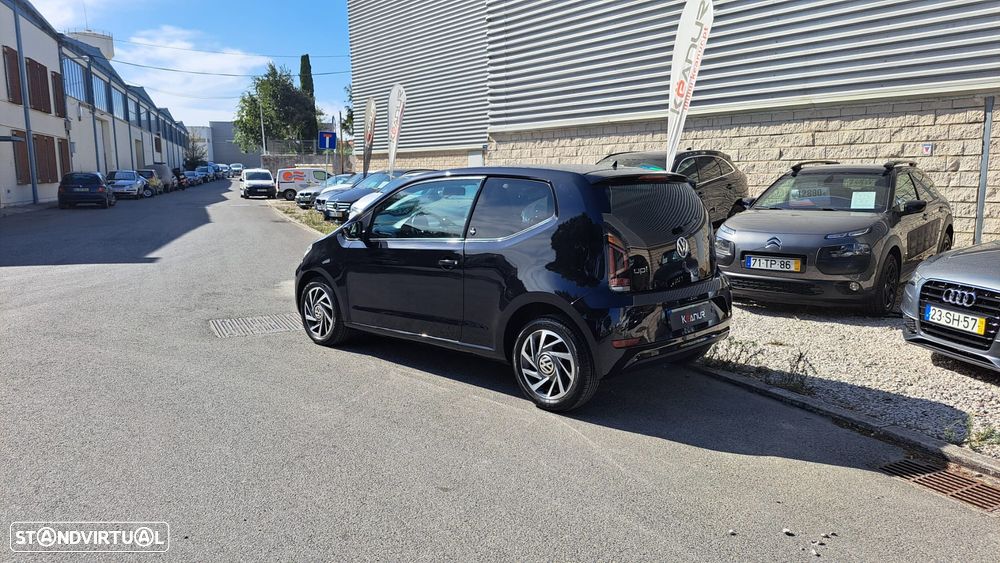 VW Up! (BlueMotion ) sound - 6