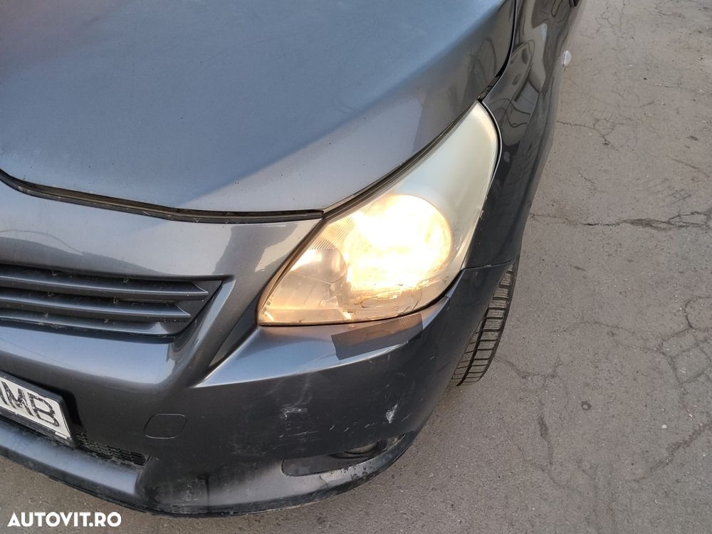 Toyota Verso 2.0 D-4D DPF Luna - 14