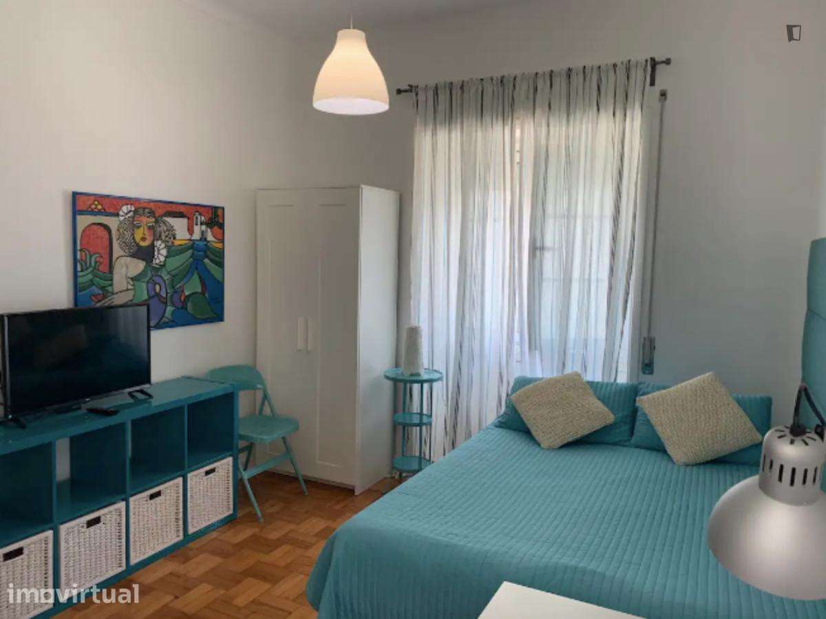 Estúdio - localizado em Conchada Coimbra - Grande imagem: 3/7