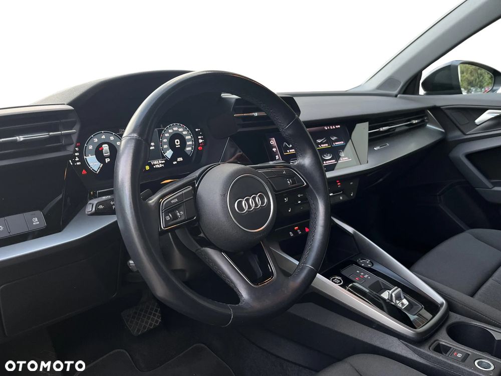 Audi A3 Limousine 30 TFSI mHEV Advanced S tronic - 11