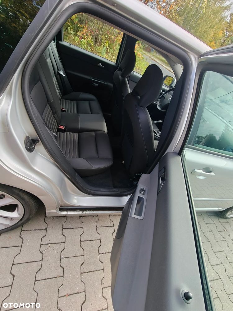 Volvo V50 - 14