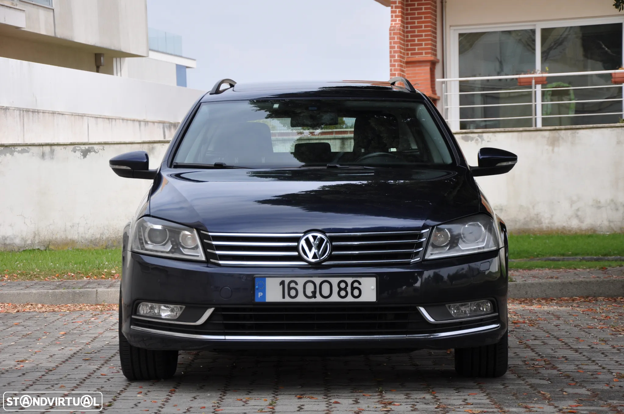 VW Passat Variant 1.6 TDI BlueMotion Trendline - 4
