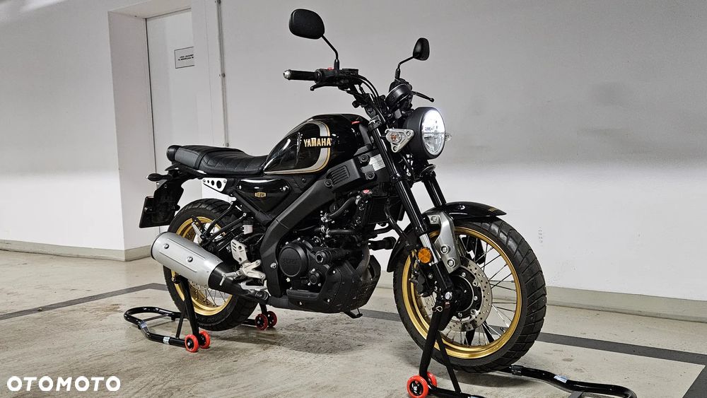 Yamaha XSR - 1