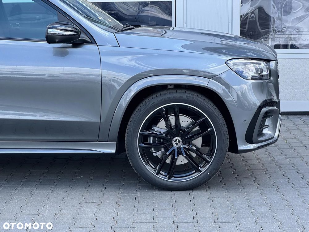 Mercedes-Benz GLS - 8