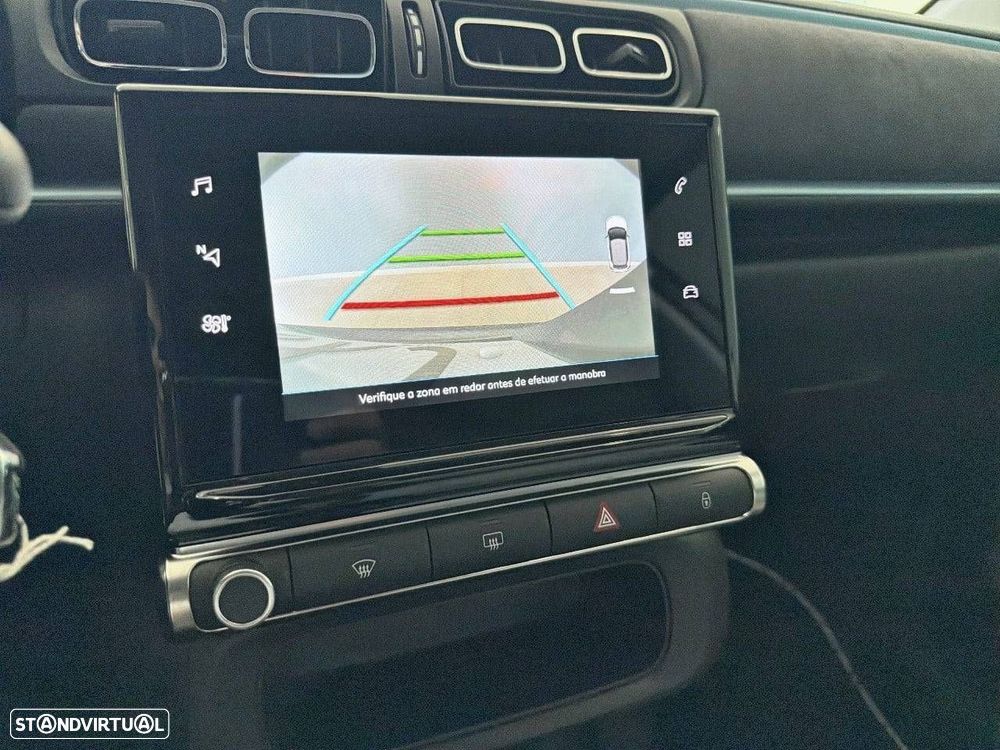 Citroën C3 1.2 PureTech Elle EAT6 — fotografia 18