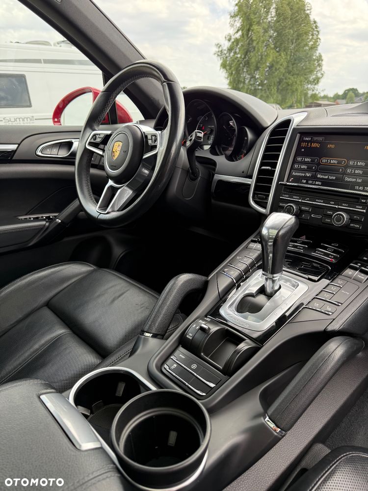 Porsche Cayenne Tiptronic S - 18