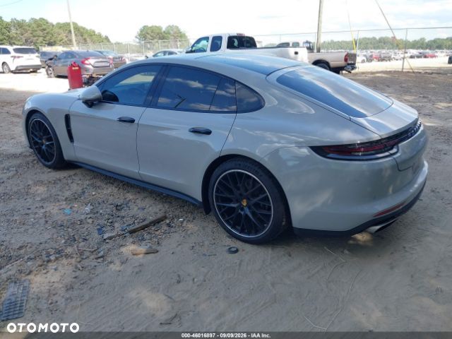 Porsche Panamera 2018 photo 3