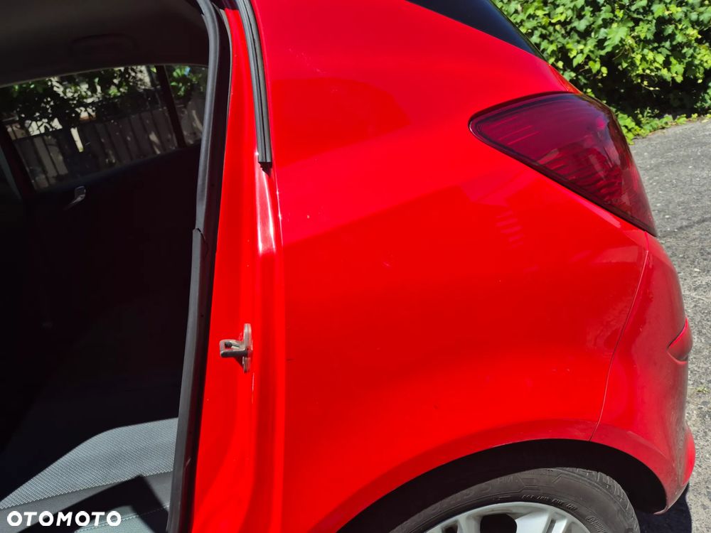 Opel Corsa 1.4 16V Innovation - 13