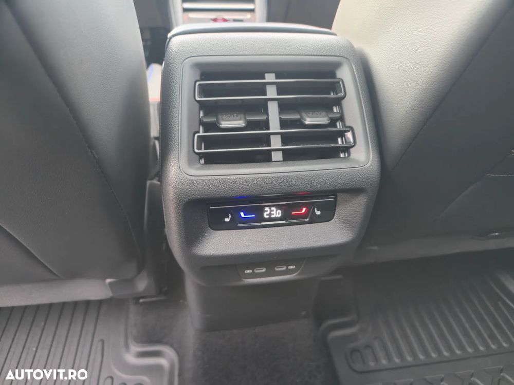 Volkswagen Tiguan 2.0 TDI SCR 4Motion DSG R-Line - 17