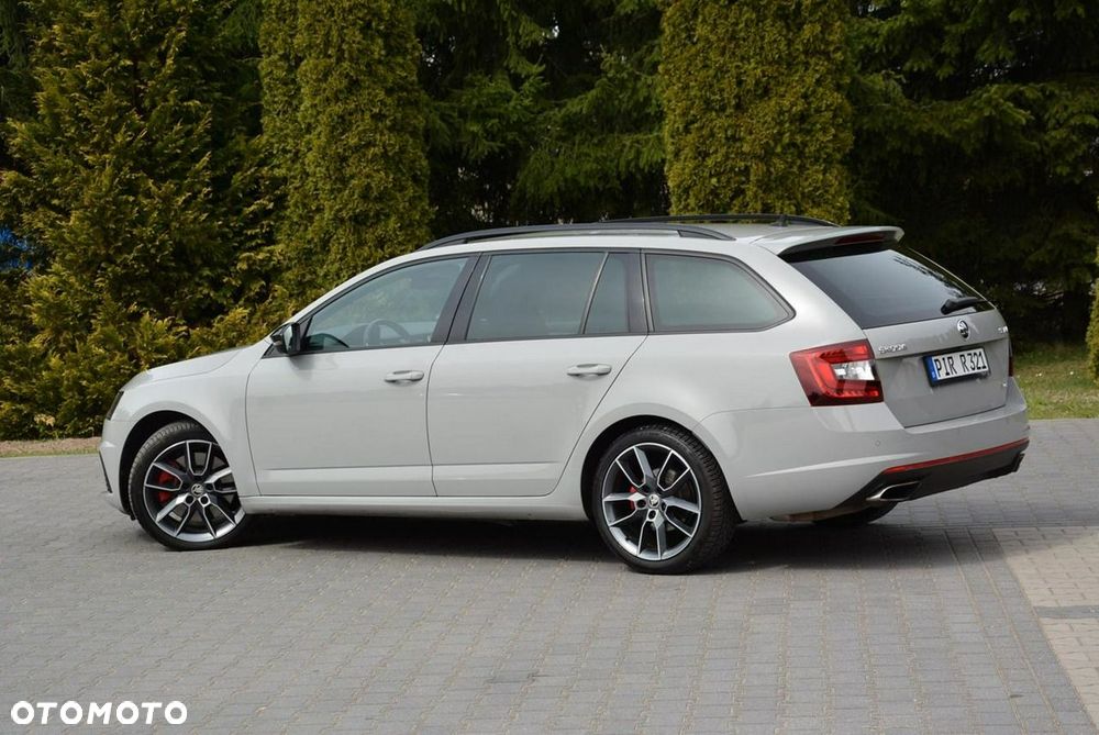 Skoda Octavia 2.0 TSI RS 230 DSG - 6