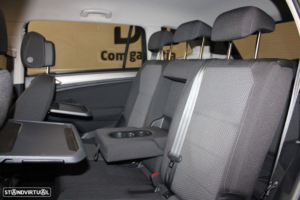 VW Tiguan Allspace 2.0 TDI Confortline DSG - 36