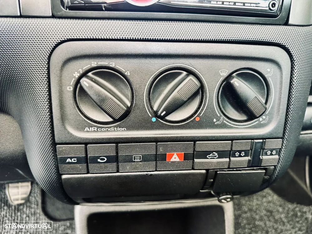 VW Golf Cabriolet - 21