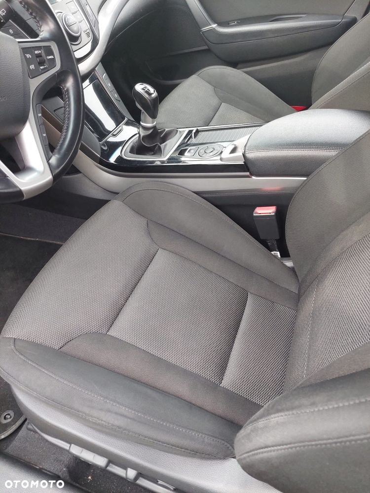 Hyundai i40 i40cw 1.7 CRDi Fifa World Cup Edition - 7