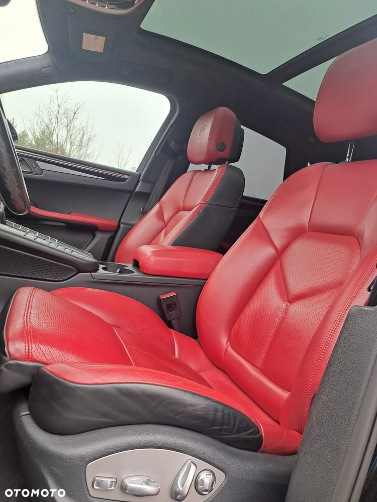 Porsche Macan Turbo PDK - 7