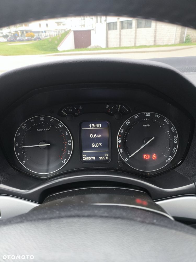 Skoda Octavia - 3