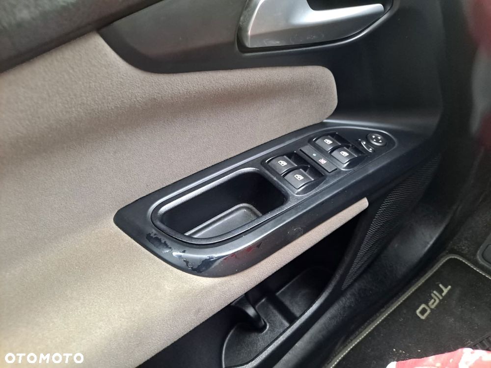 Fiat Tipo 1.6 MultiJet 16v Lounge - 18