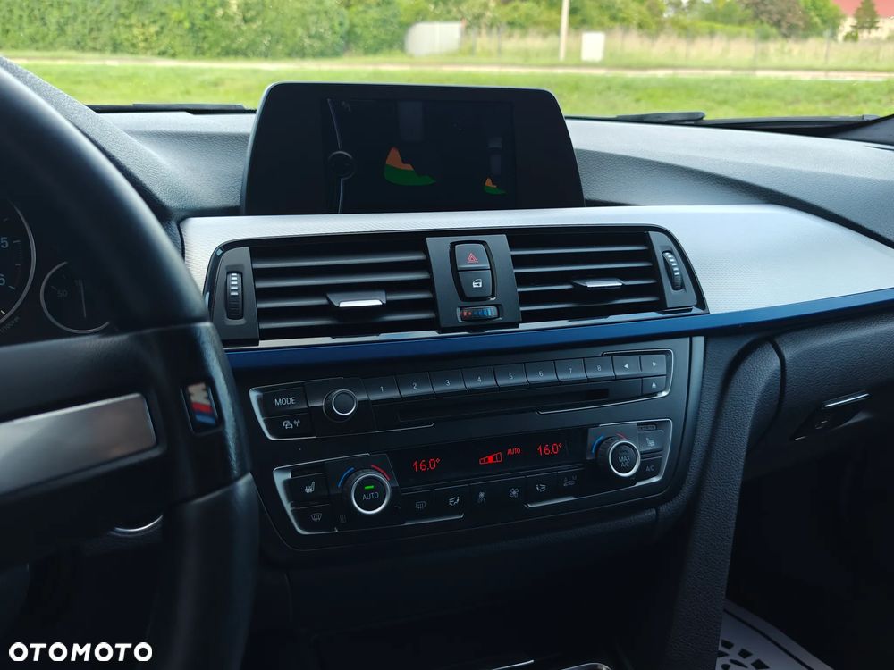 BMW Seria 3 318d M Sport EU6 - 12