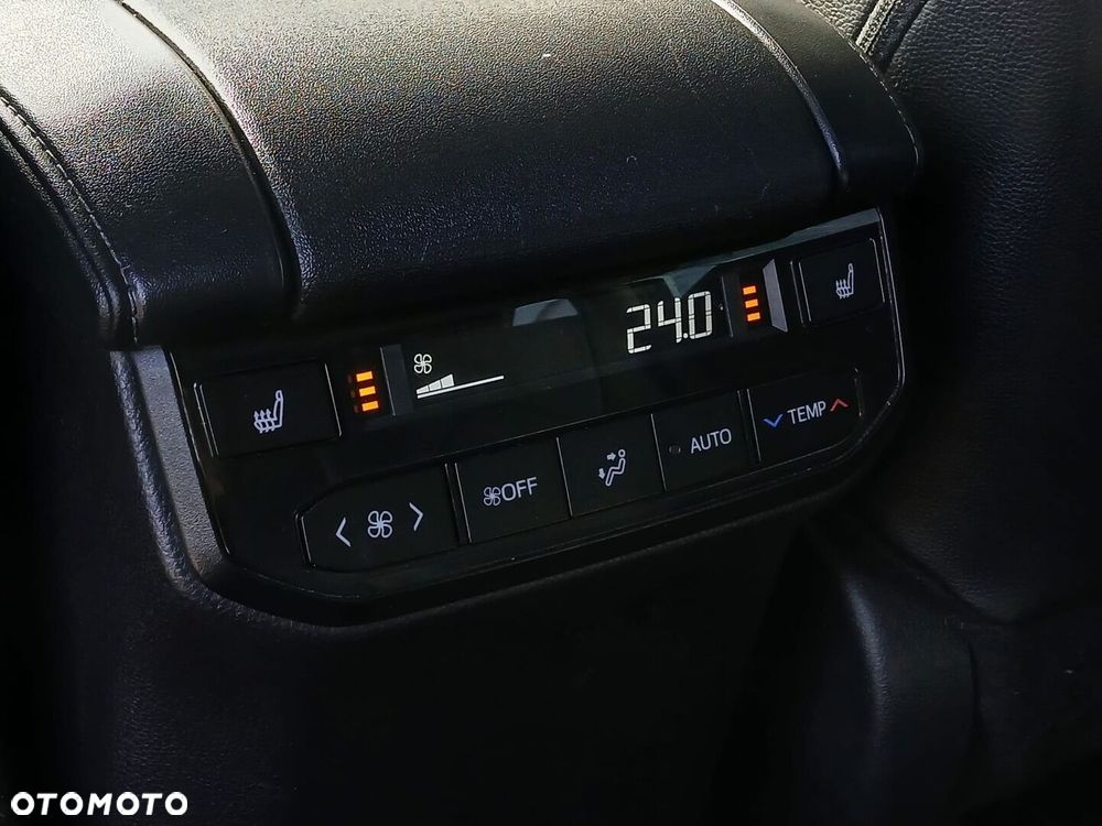 Toyota Highlander 2.5 Hybrid Executive - 34
