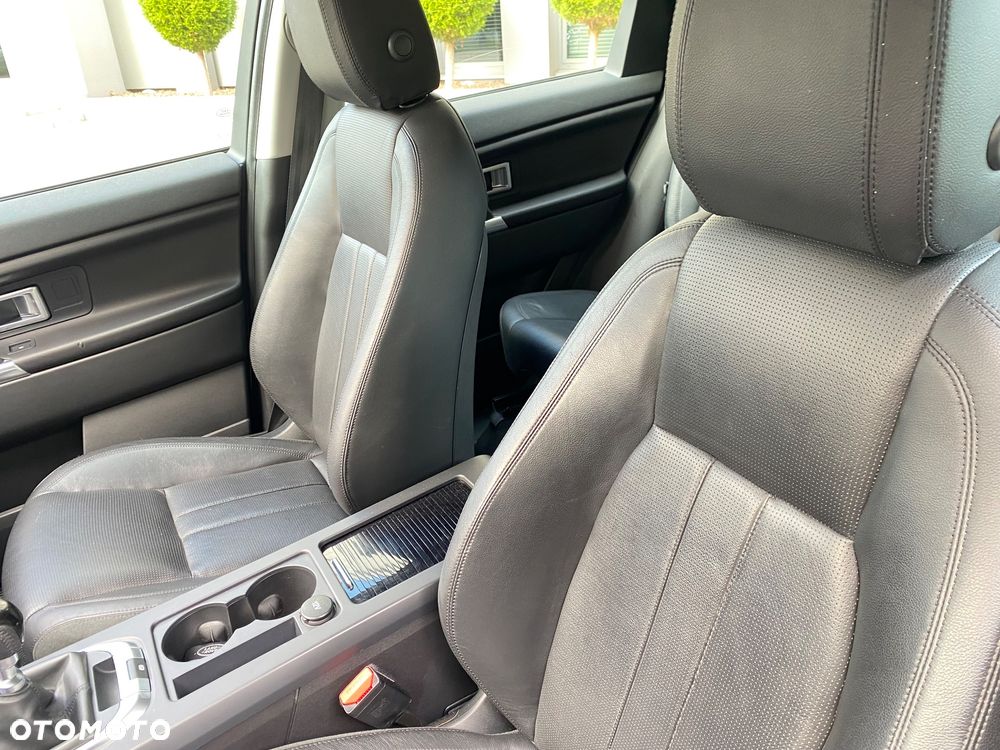 Land Rover Discovery Sport 2.0 TD4 HSE Luxury - 26