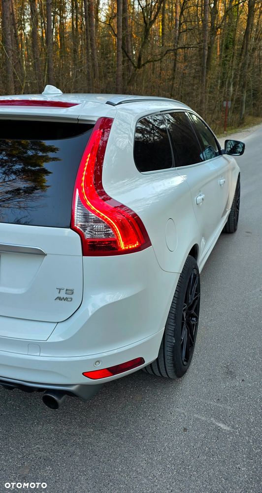 Volvo XC 60 - 4