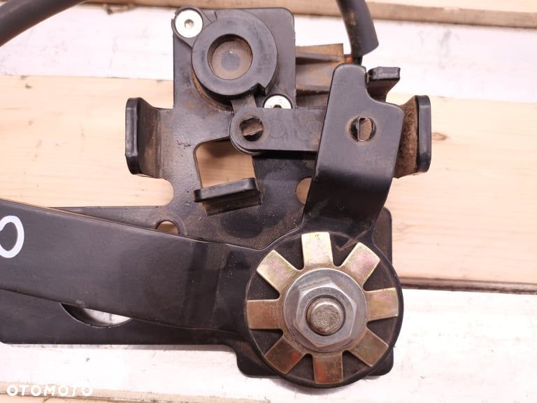Potencjometr gazu Sample 1029-0007 New Holland TM - 5