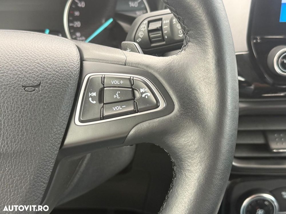 Ford EcoSport - 25