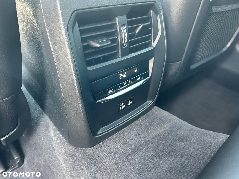 BMW Seria 3 320d xDrive M Sport sport - 20