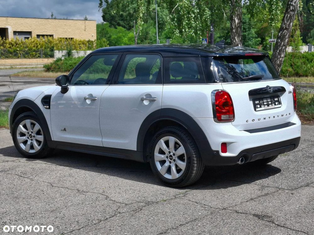 MINI Countryman Cooper ALL4 Classic Trim - 4