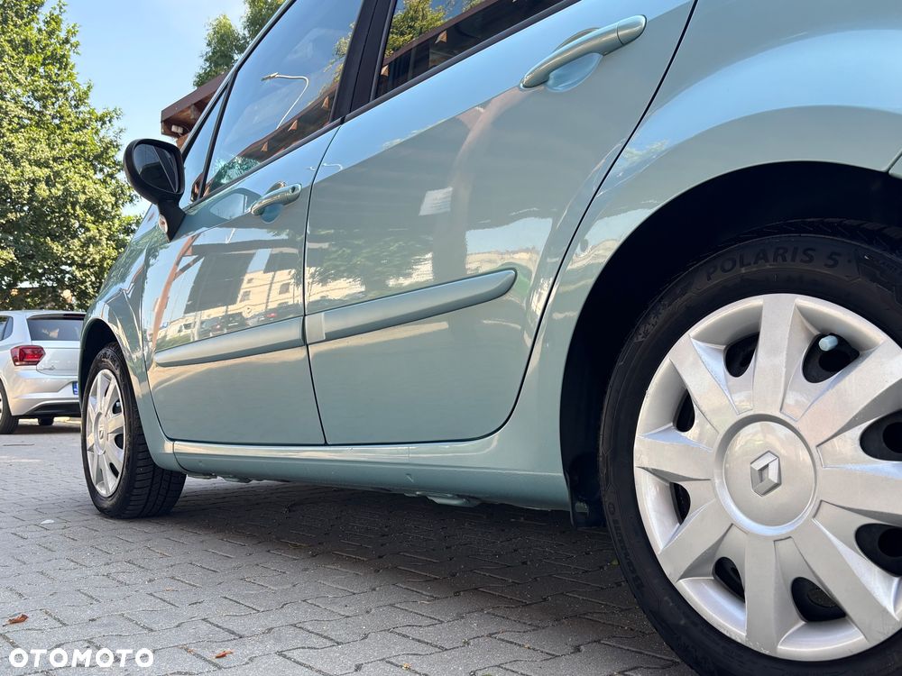 Renault Modus 1.2 16V Avantage - 11