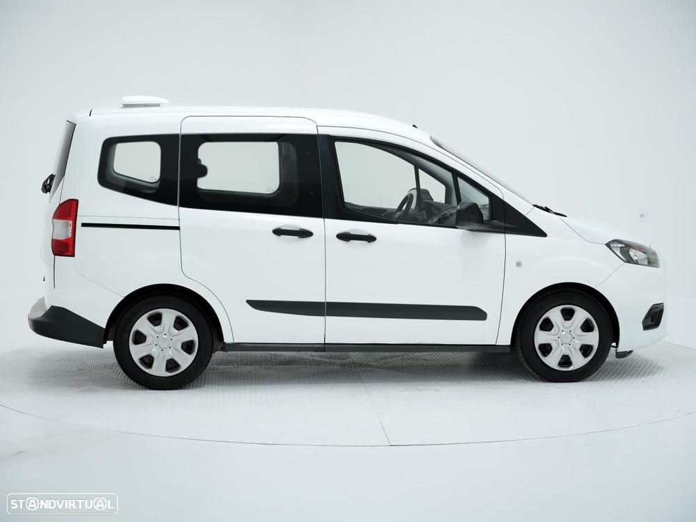 Ford Tourneo Courier 1.0 EcoBoost Ambiente - 2