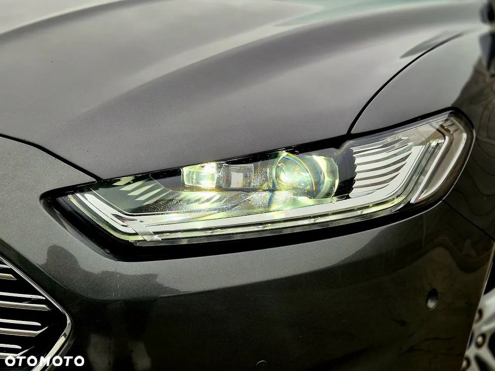 Ford Mondeo 2.0 TDCi Titanium - 11