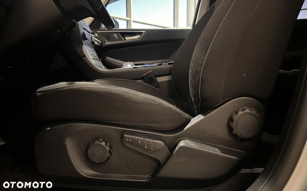 Ford S-Max 2.0 TDCi Titanium PowerShift - 20