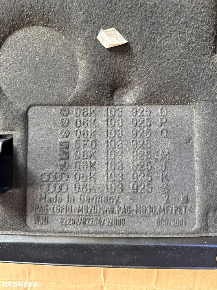 Pokrywa osłona silnika VW Golf VIII 8, Polo, Passat 06K103925G - 6