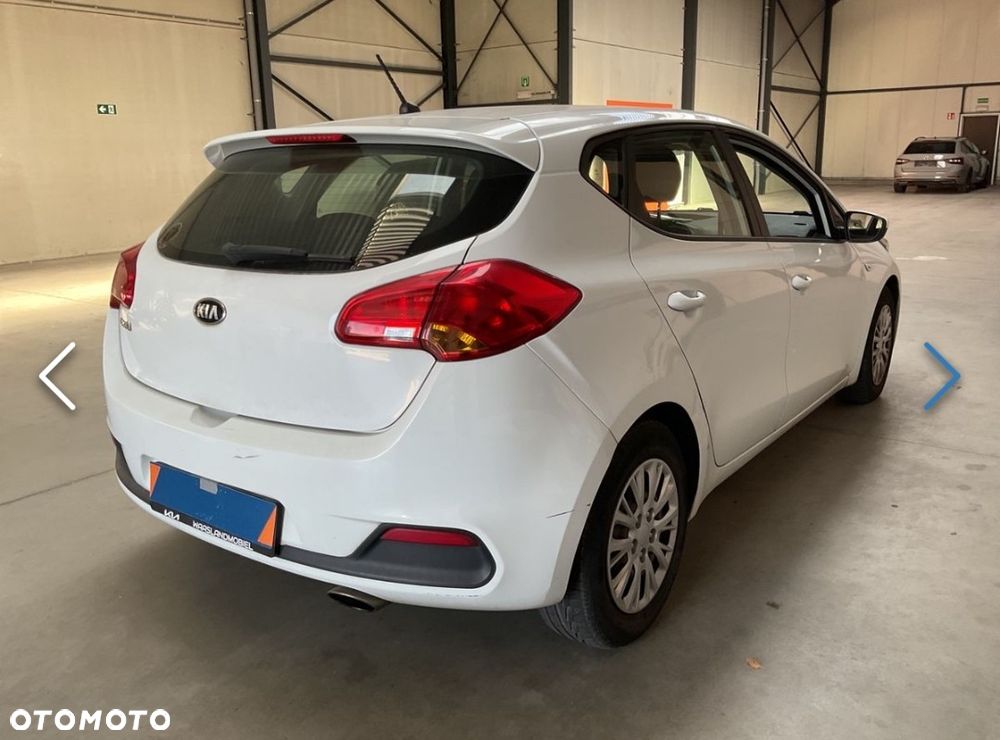 Hyundai i30 1.4 Blue Comfort - 3