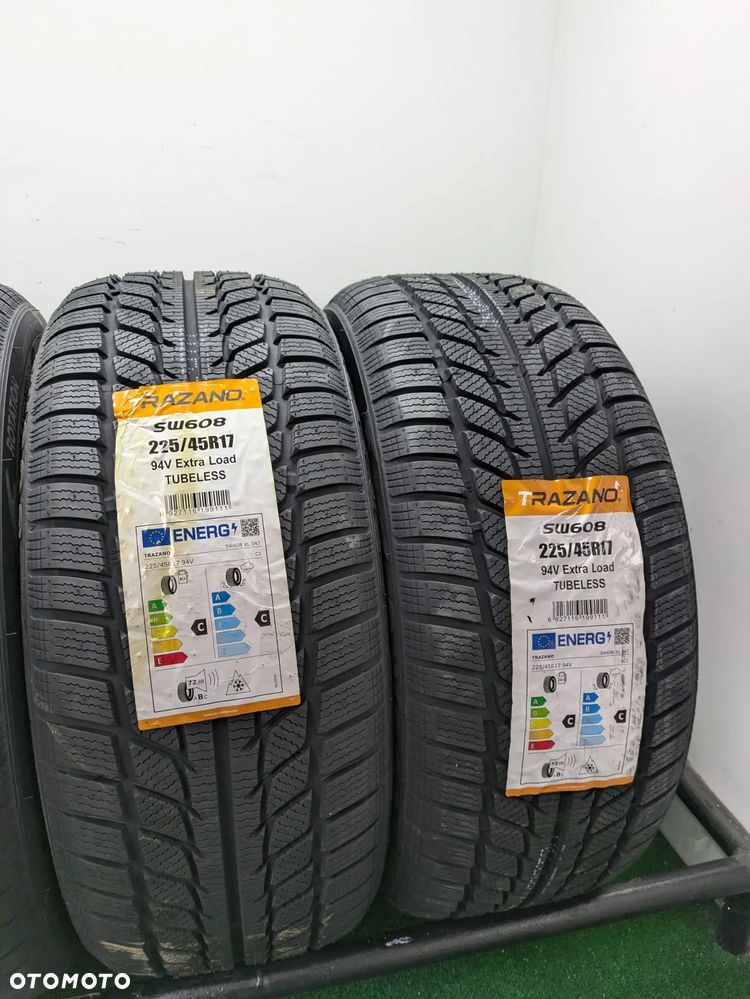 225 45 17 94V Trazano Snowmaster SW608 - 3