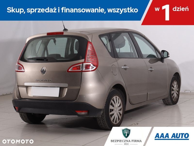 Renault Scenic - 7