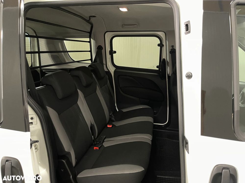 Fiat Doblo Combi 1.6 Mjet 90 CP Confort - 11