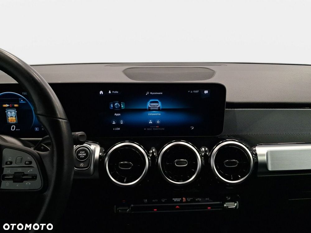 Mercedes-Benz GLB - 19