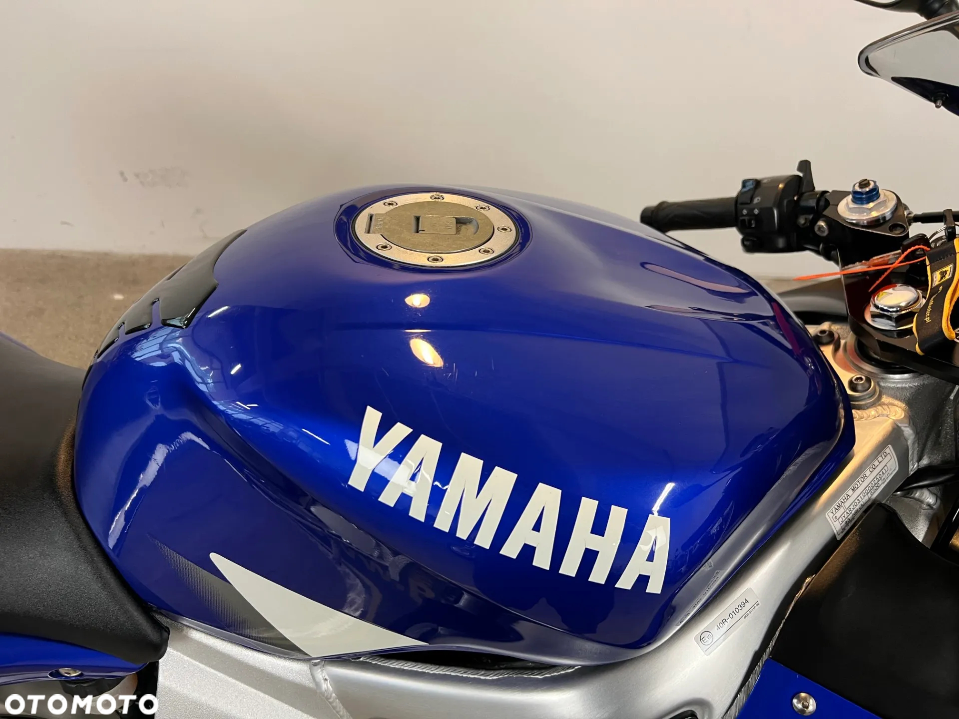 Yamaha R6 - 8