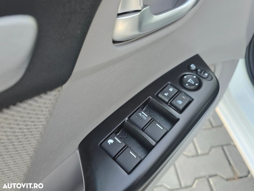 Honda Civic 1.8 MT ES - 6