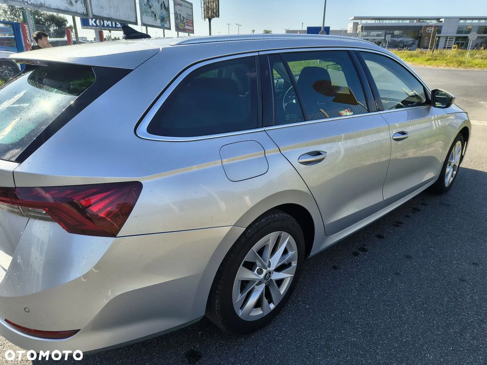 Skoda Octavia 2.0 TDI Style DSG - 10