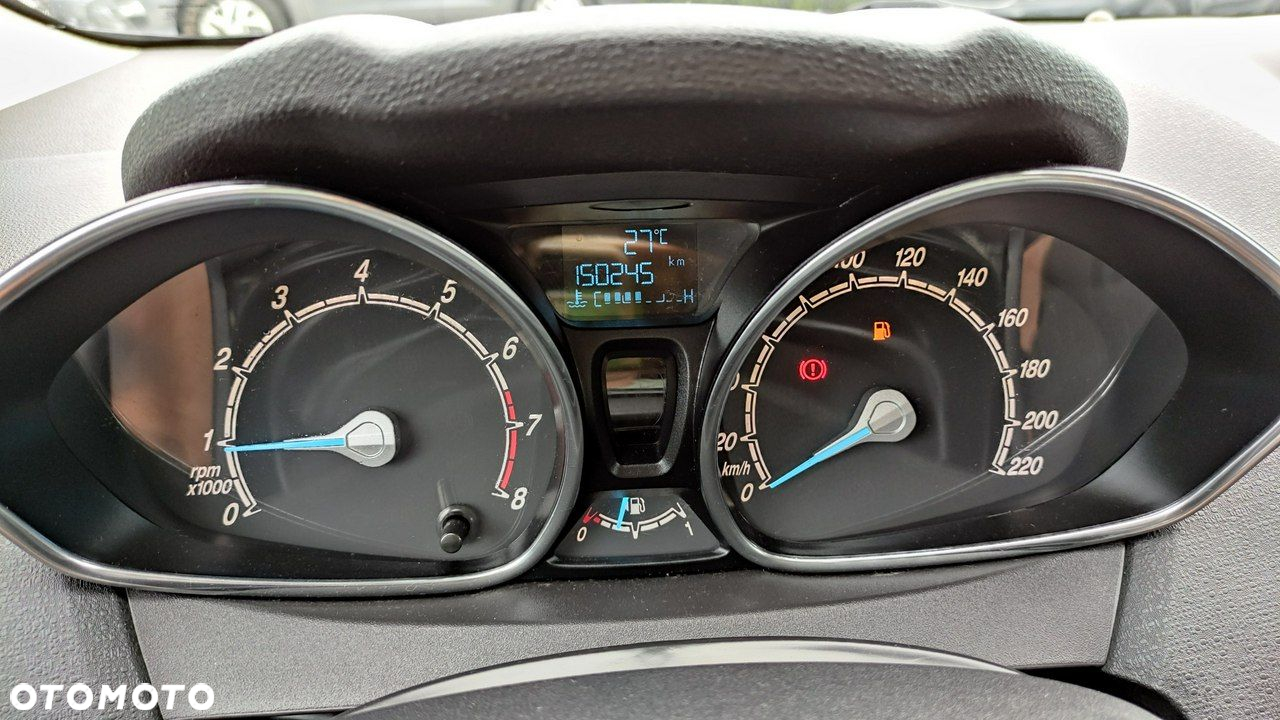Ford Fiesta - 34