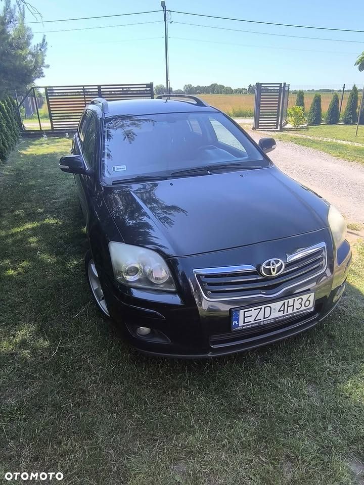 Toyota Avensis 2.0 D-4D - 2