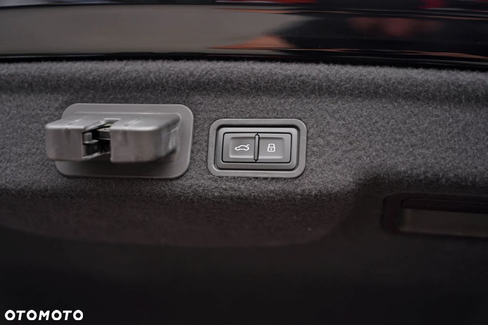 Audi A8 3.0 TDI DPF quattro tiptronic Lang - 24