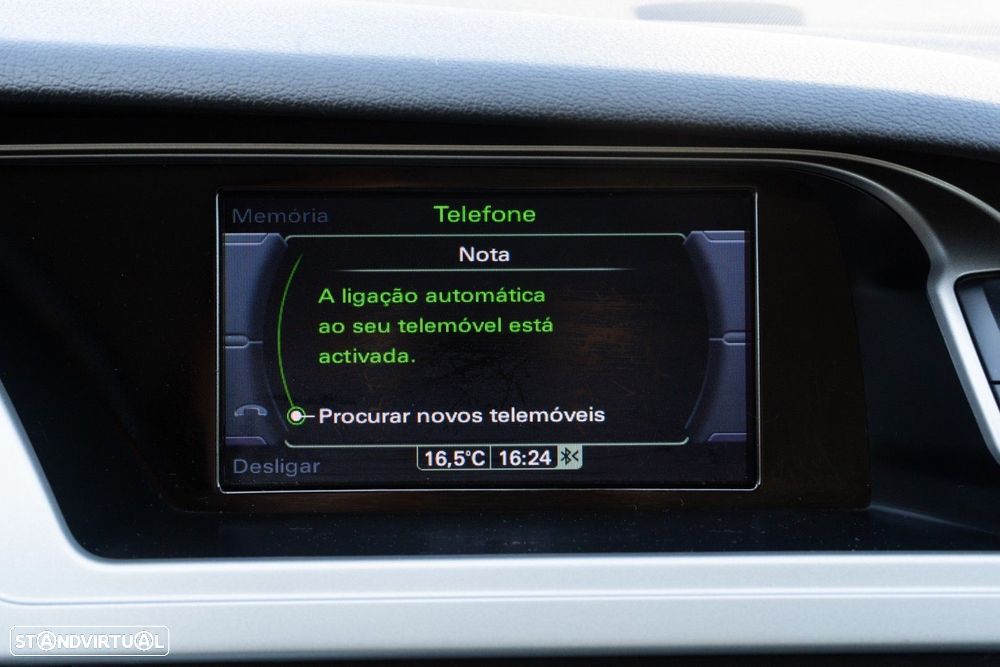 Audi A4 2.0 TDI Advance - 32