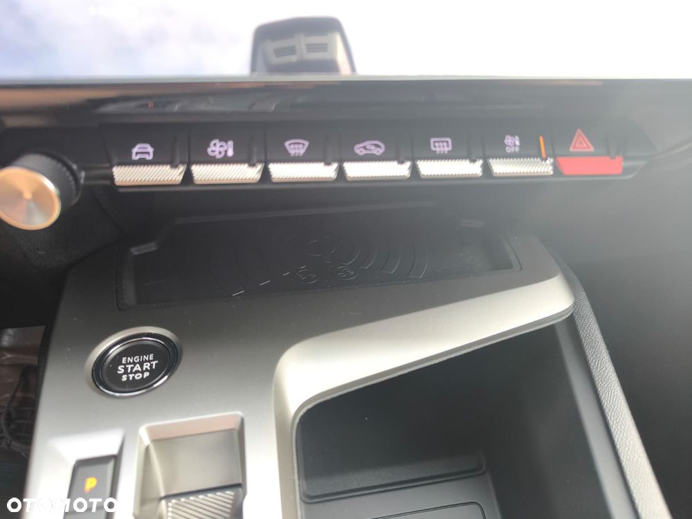 Peugeot 308 1.5 BlueHDi Allure S&S EAT8 - 14